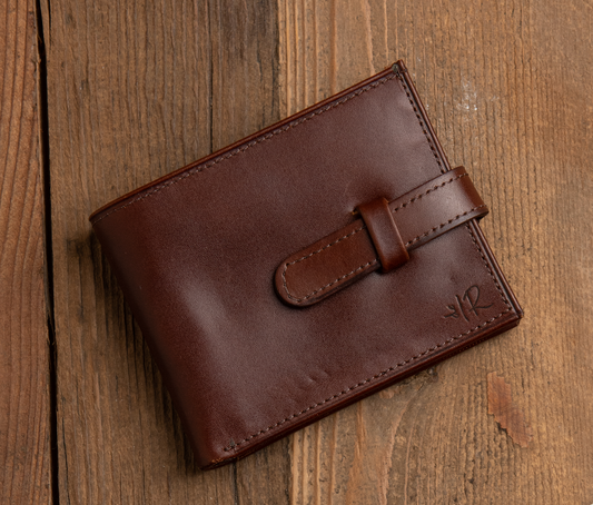 Billetera de cuero con pasador